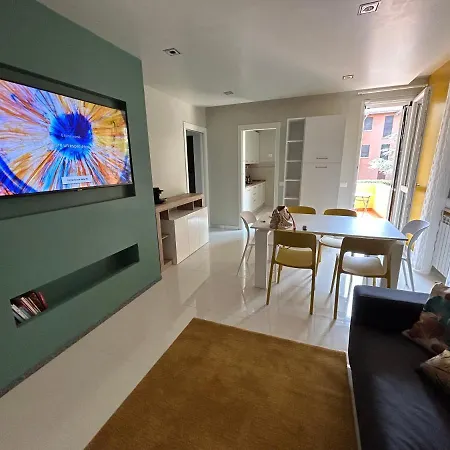 Chloe 시르미오네