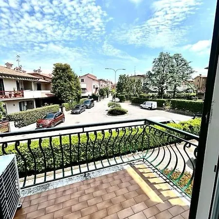 Chloe Apartment Sirmione